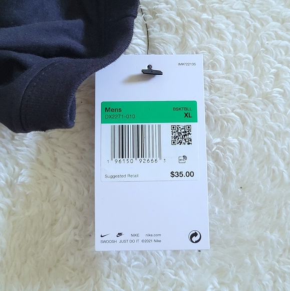 ✨️HP✨️Nike👟 x LeBron James🏀 "Strive For Greatness" Lion's Head🦁 Dri-Fit Tee - Picture 14 of 14